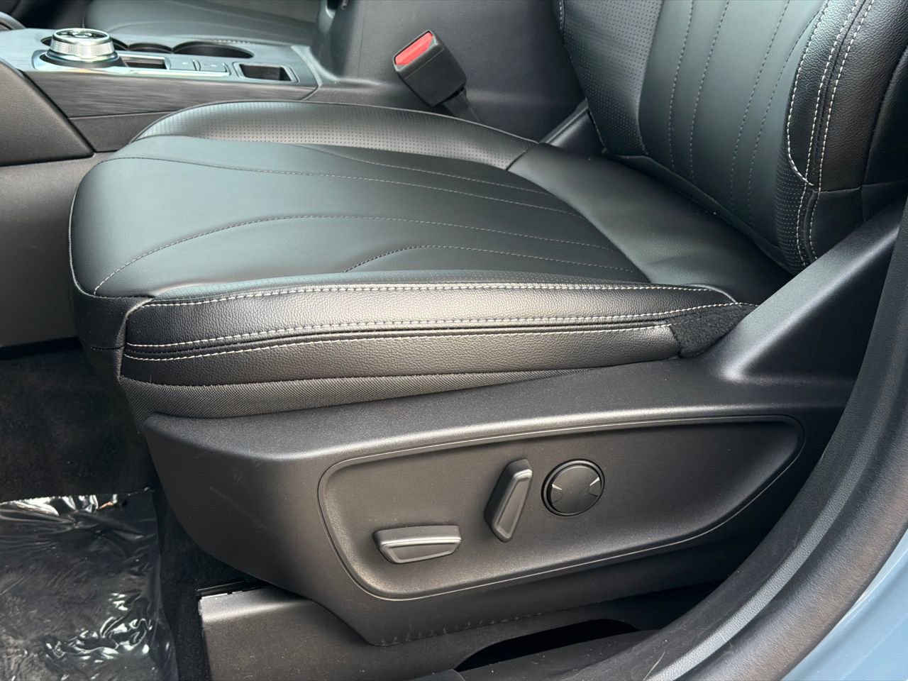 New 2026 Ford Escape Platinum w/ Premium Technology Package image 16