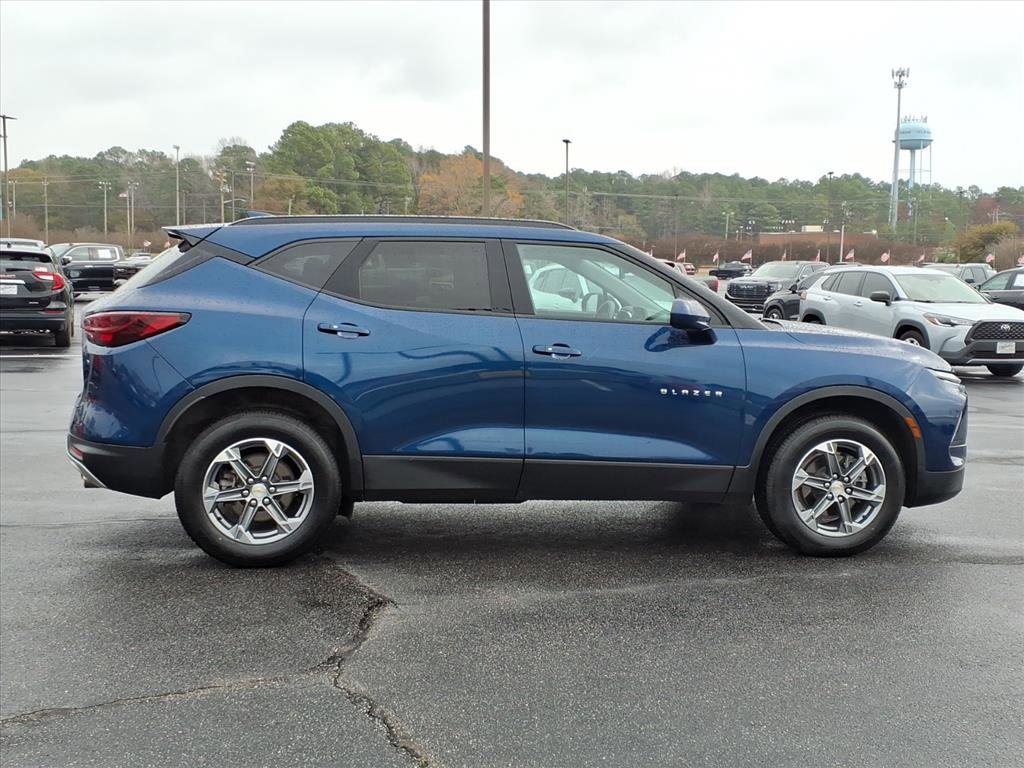 Used 2023 Chevrolet Blazer LT w/ Convenience Package image 18