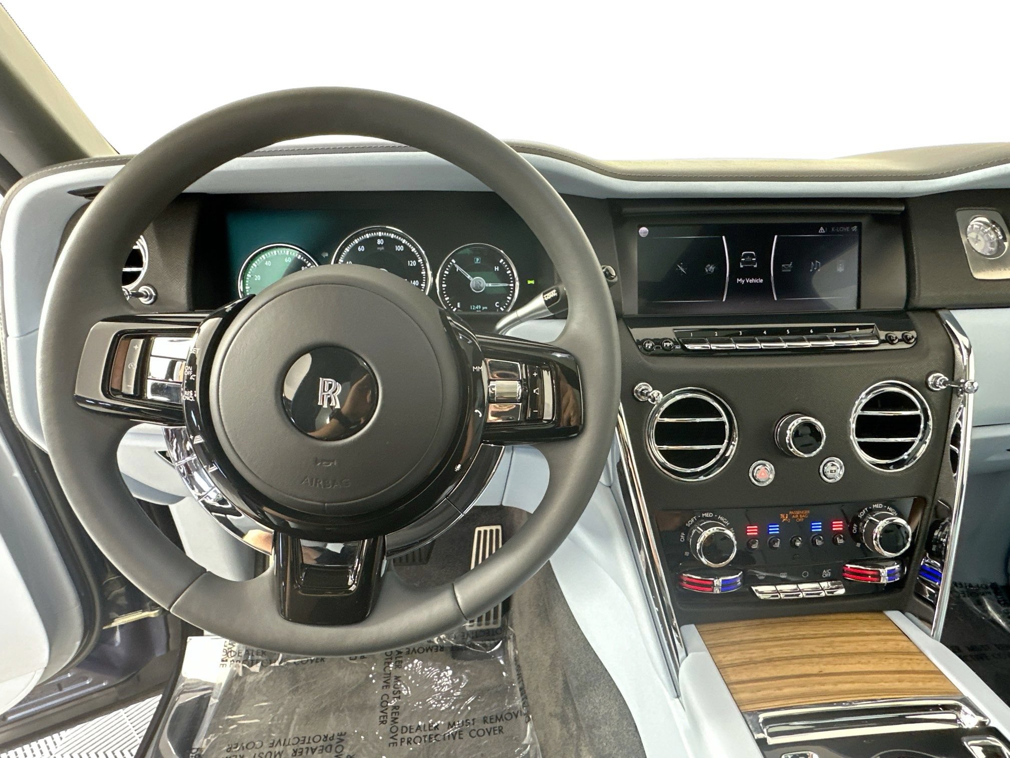 Certified 2019 Rolls-Royce Cullinan AWD/4WD image 12