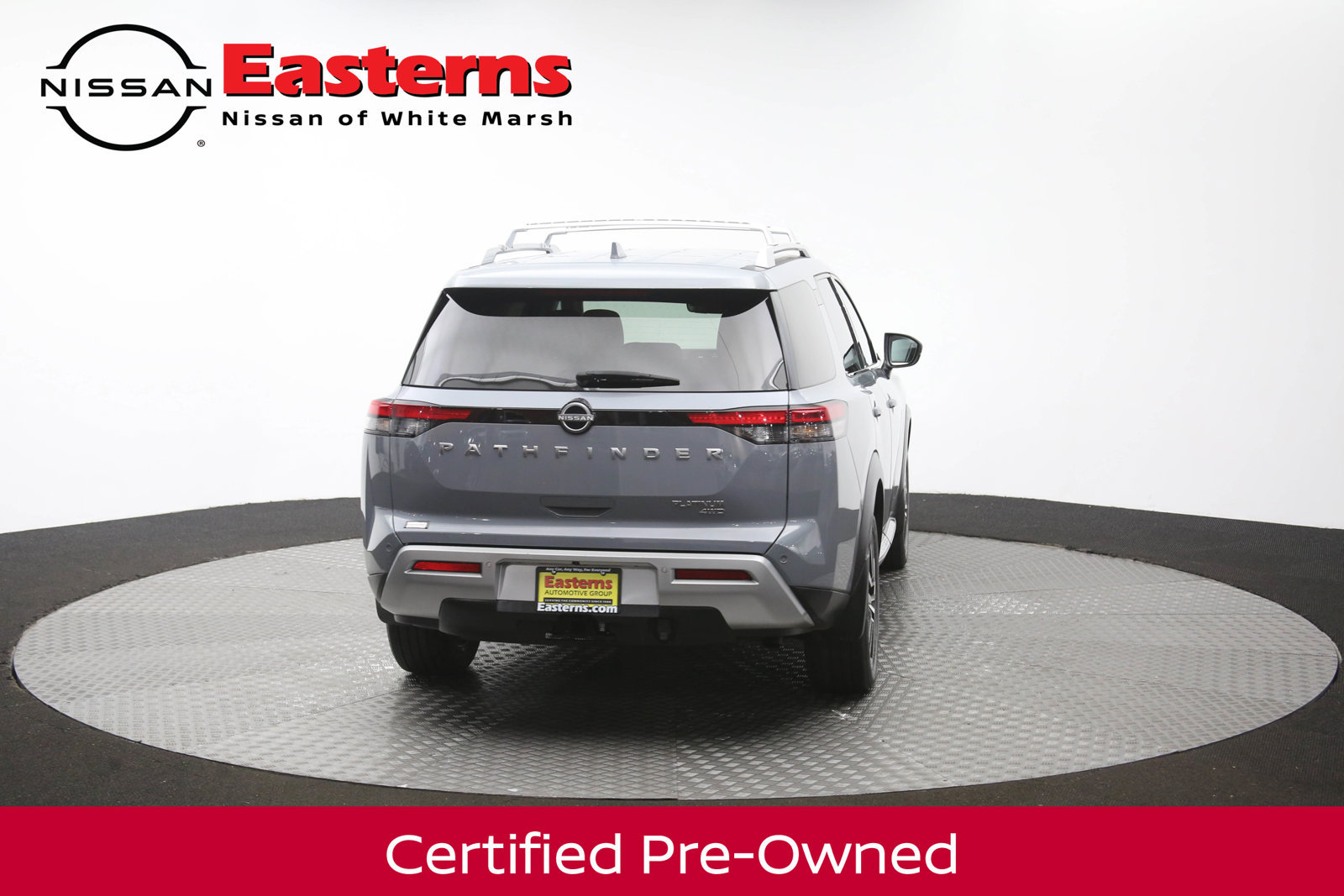 Used 2023 Nissan Pathfinder Platinum w/ Cargo Package AWD/4WD image 37