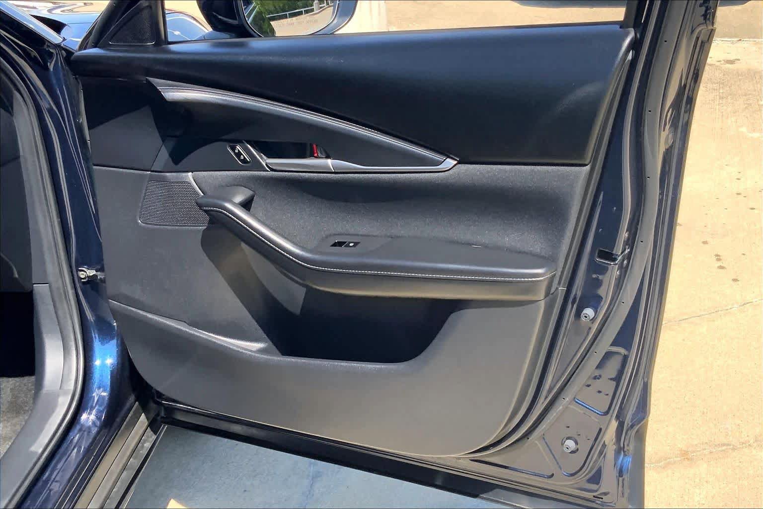 Used 2025 MAZDA CX-30 AWD 2.5 S image 23