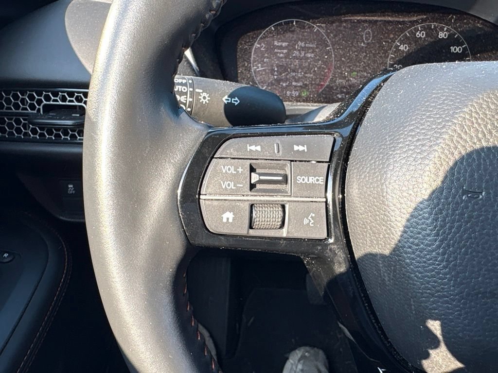 Used 2025 Honda HR-V Sport image 21
