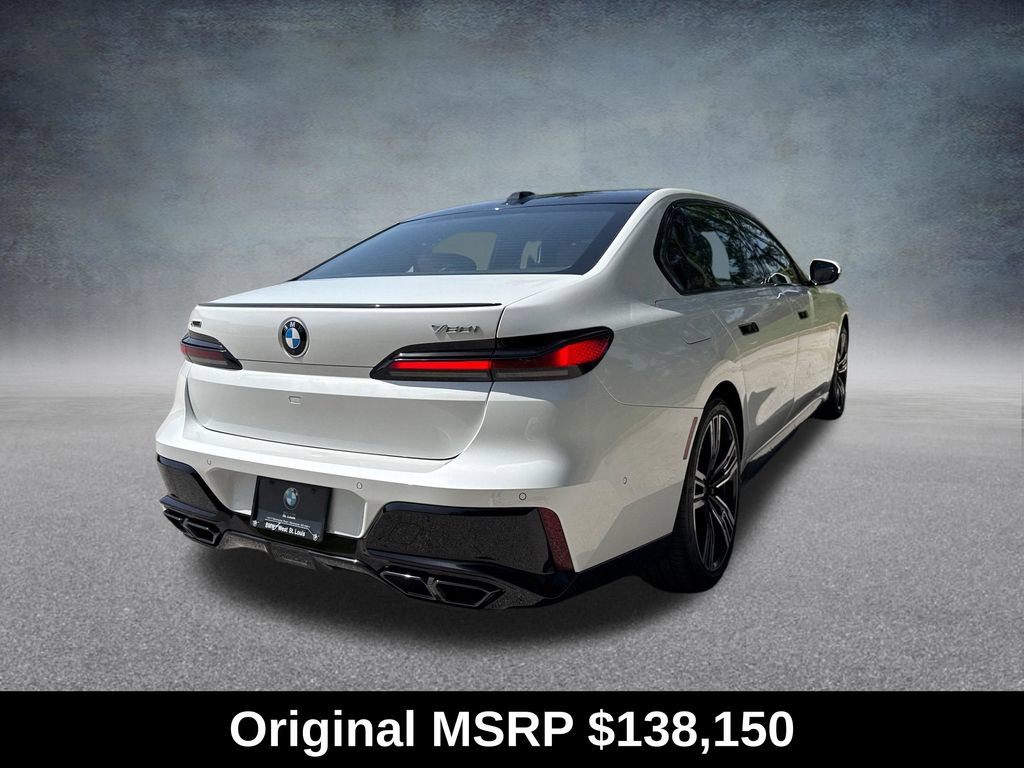 Used 2026 BMW 760i xDrive w/ Executive Package AWD/4WD image 6