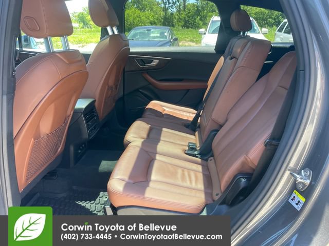 Used 2020 Audi Q7 3.0T Premium Plus w/ Premium Plus Package AWD/4WD image 25