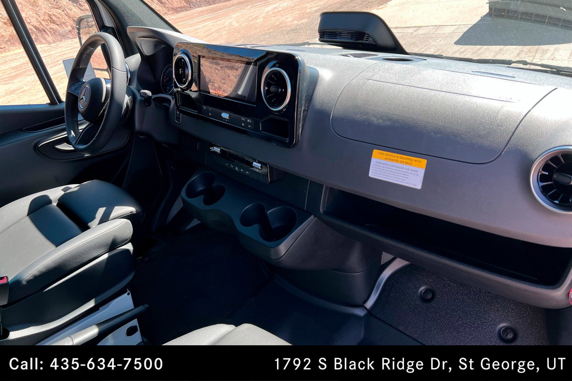 Used 2025 Mercedes-Benz Sprinter 2500 image 20