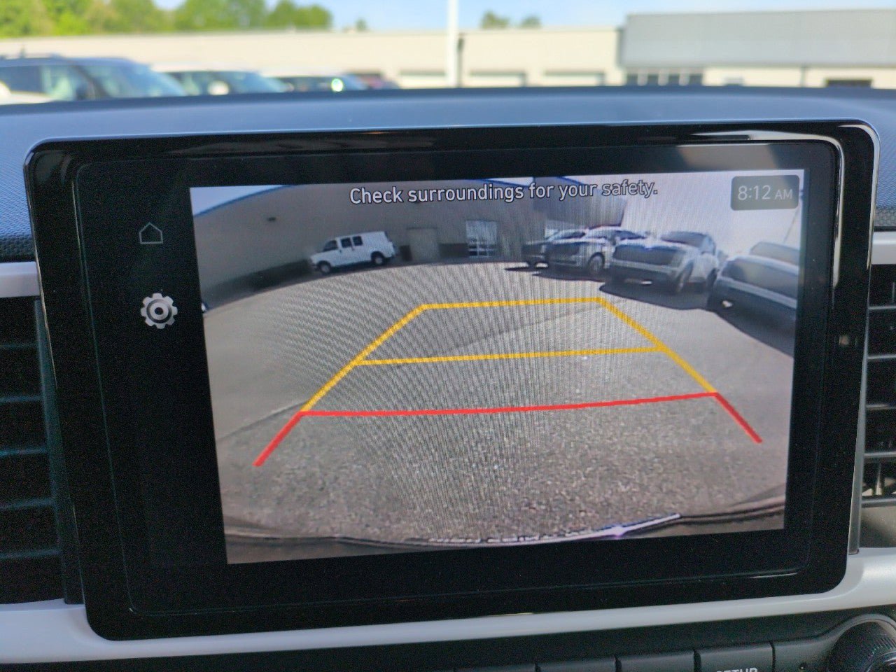 Used 2023 Hyundai Venue Limited w/ Cargo Package FWD image 25