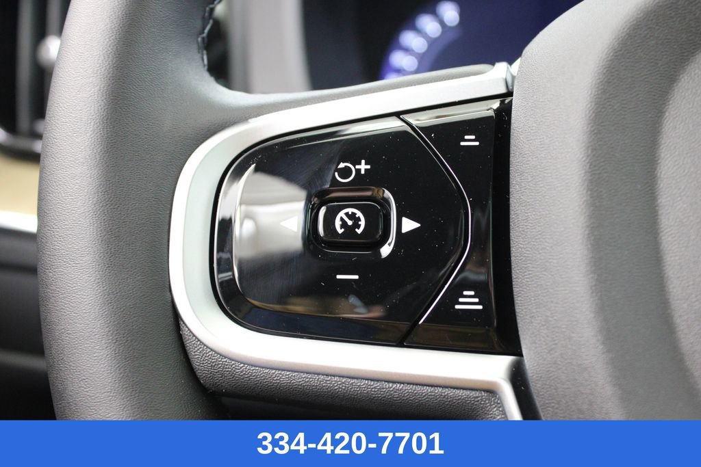 New 2026 Volvo XC60 B5 Plus w/ Protection Package Premier image 26