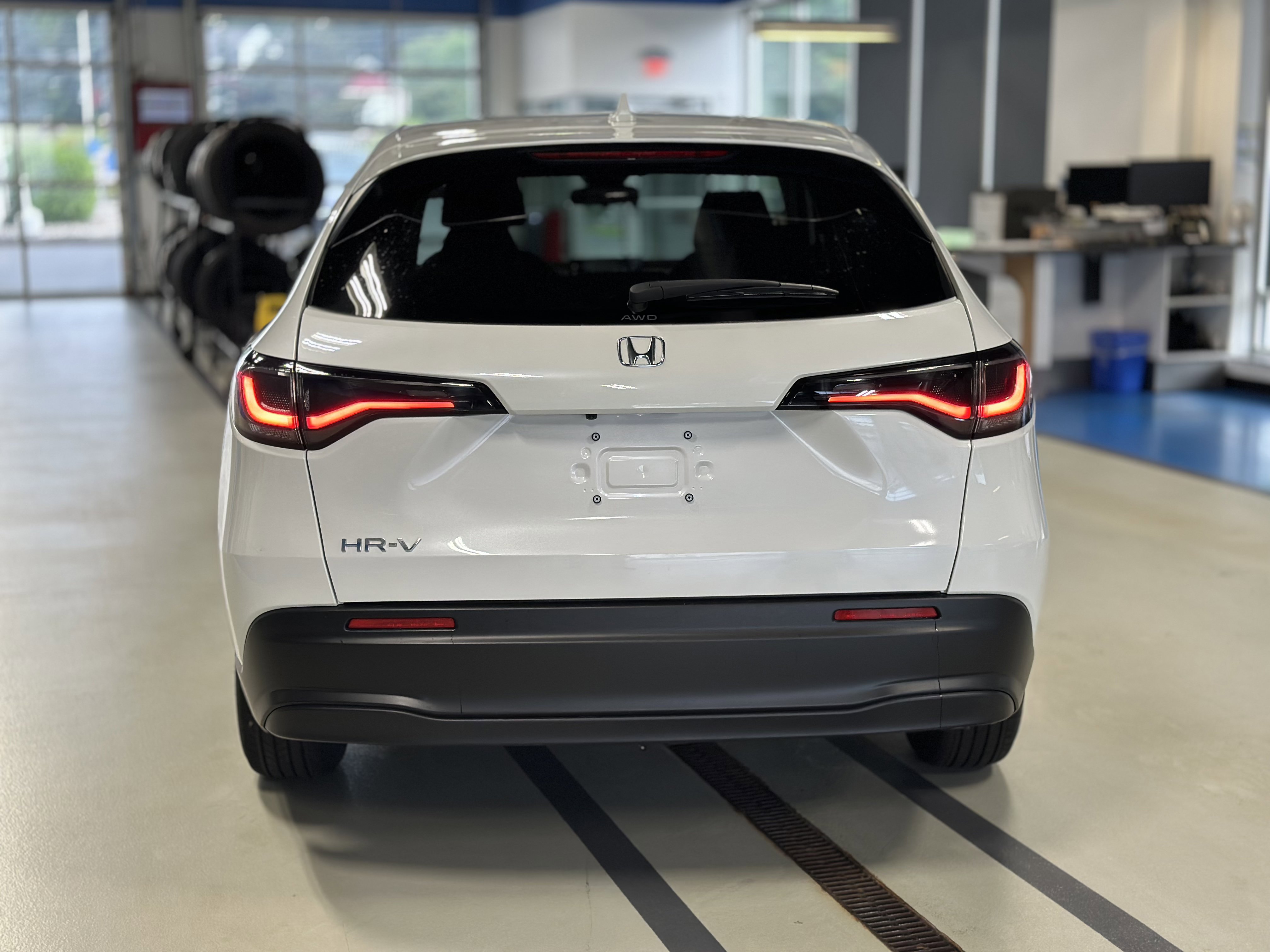 New 2026 Honda HR-V LX image 5