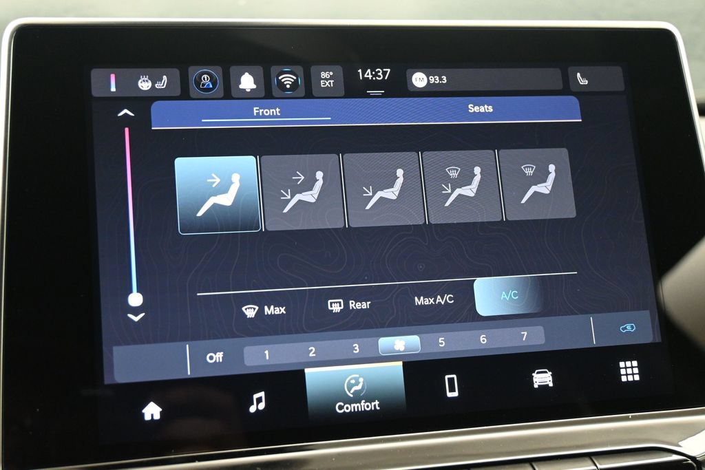 New 2026 Jeep Compass Latitude AWD/4WD image 9