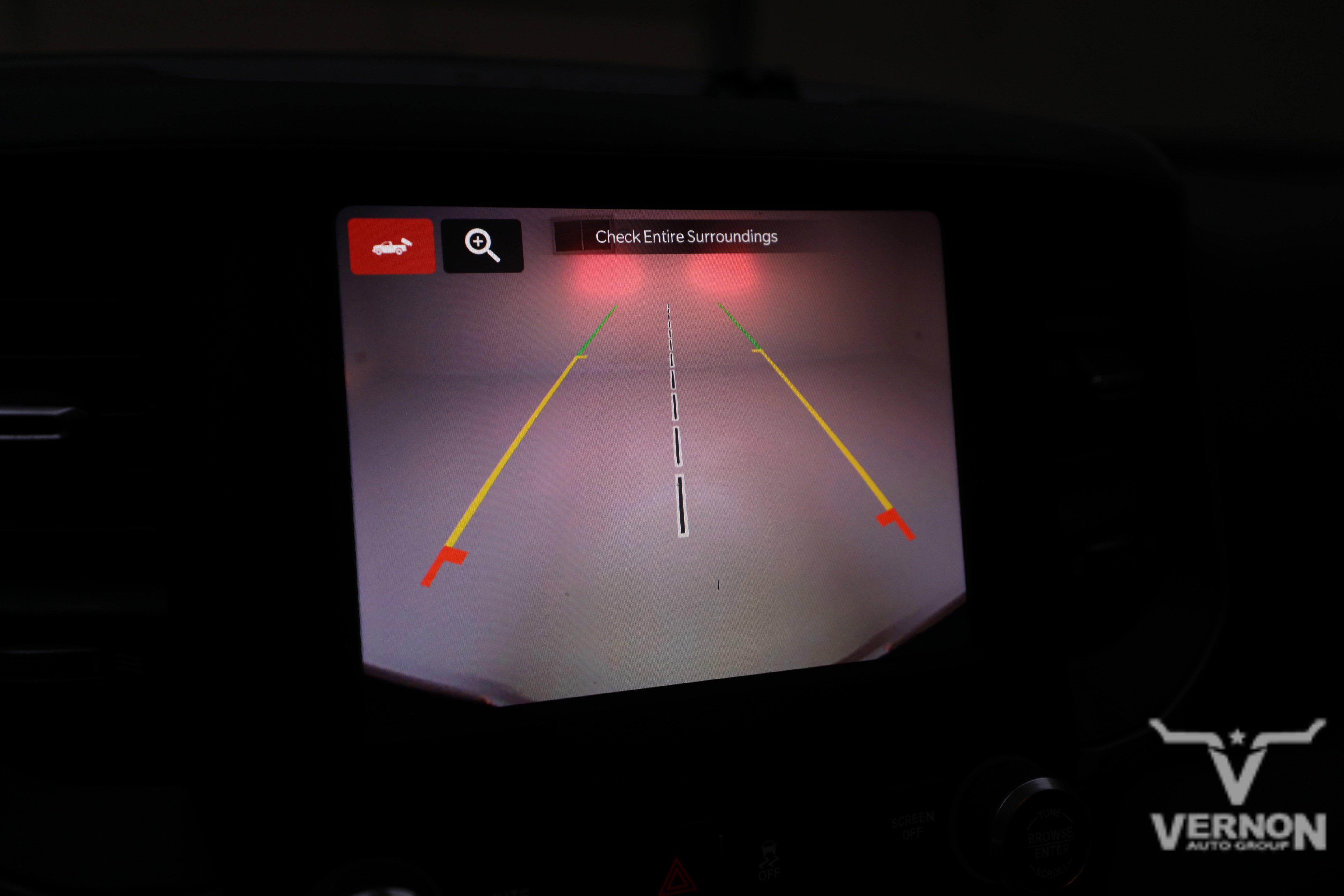 Used 2024 RAM 2500 Tradesman w/ Chrome Appearance Group image 27