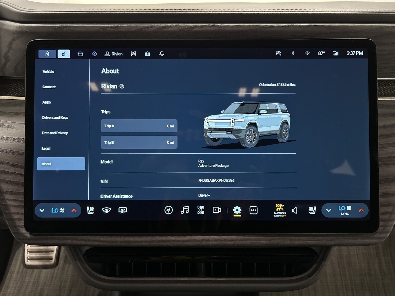 Used 2023 Rivian R1S Adventure Quad AWD/4WD image 29