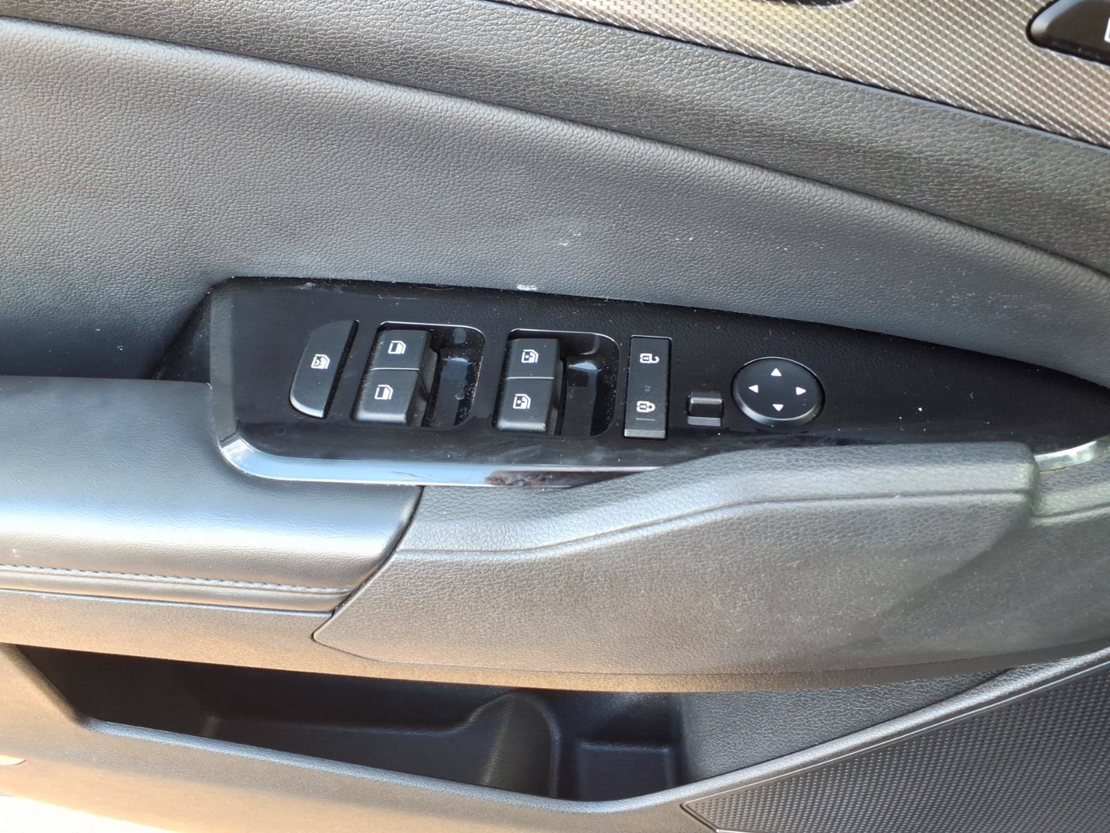 Used 2023 Kia Sportage SX FWD image 23