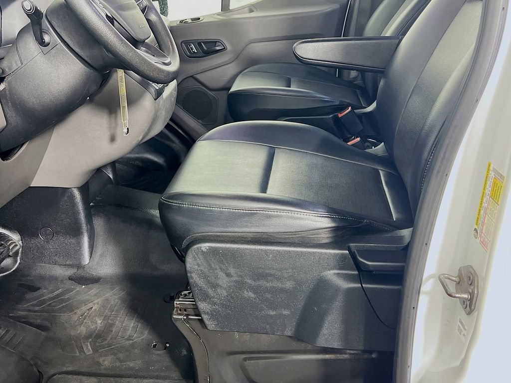 Used 2024 Ford Transit 250 148 Medium Roof Extended AWD image 18