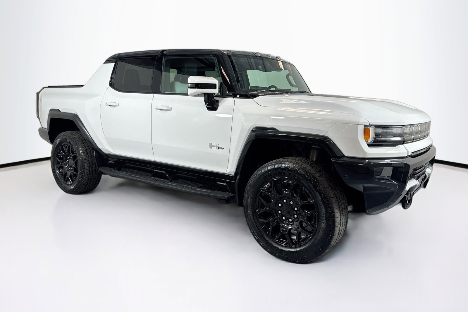 Used 2024 GMC Hummer EV 2X image 3
