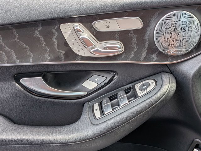 Used 2017 Mercedes-Benz GLC 300 image 12