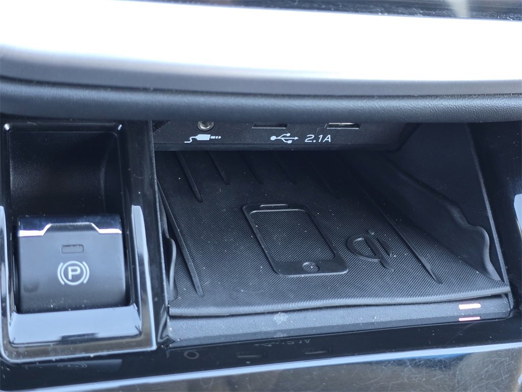 Used 2020 Subaru Outback Limited w/ Popular Package #2 image 23