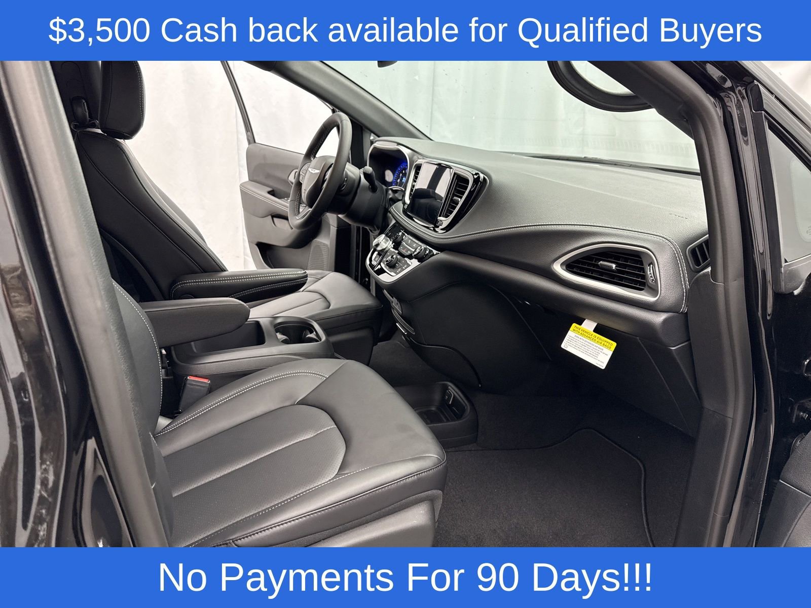 New 2026 Chrysler Pacifica Select w/ S Appearance Package image 30