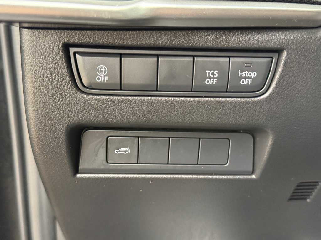 Used 2024 MAZDA CX-90 3.3 Turbo w/ Select Package AWD/4WD image 18