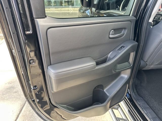 Used 2022 Nissan Frontier S w/ Technology Package image 29