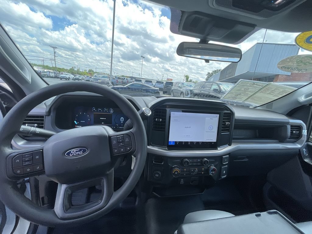 Used 2025 Ford F150 XL RWD image 11