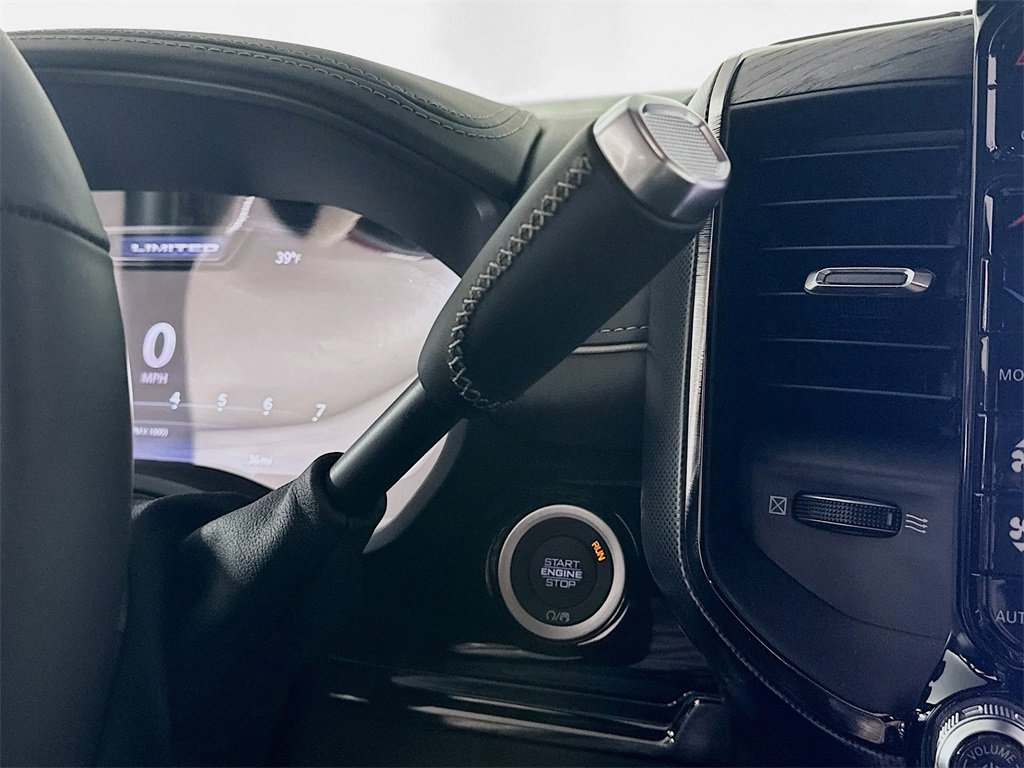 New 2026 RAM 2500 Limited w/ Towing Technology Group image 12