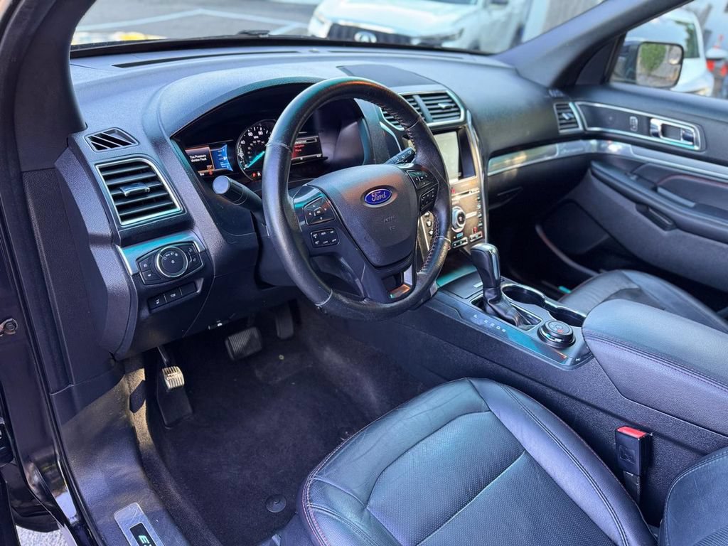 Used 2016 Ford Explorer Sport AWD/4WD image 13