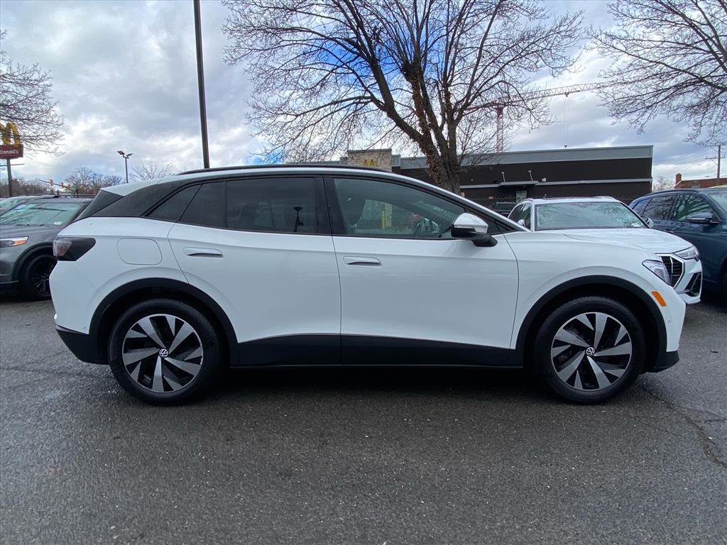 Certified 2023 Volkswagen ID.4 2WD image 2