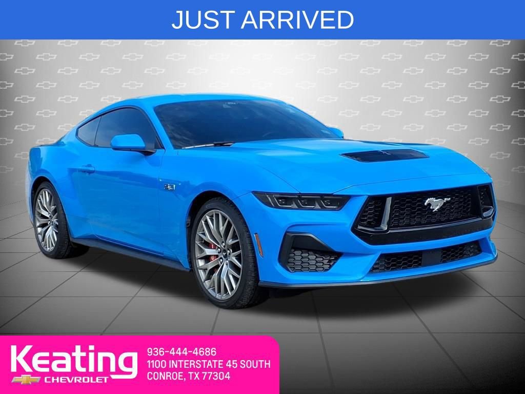 Used 2025 Ford Mustang GT Premium RWD image 1