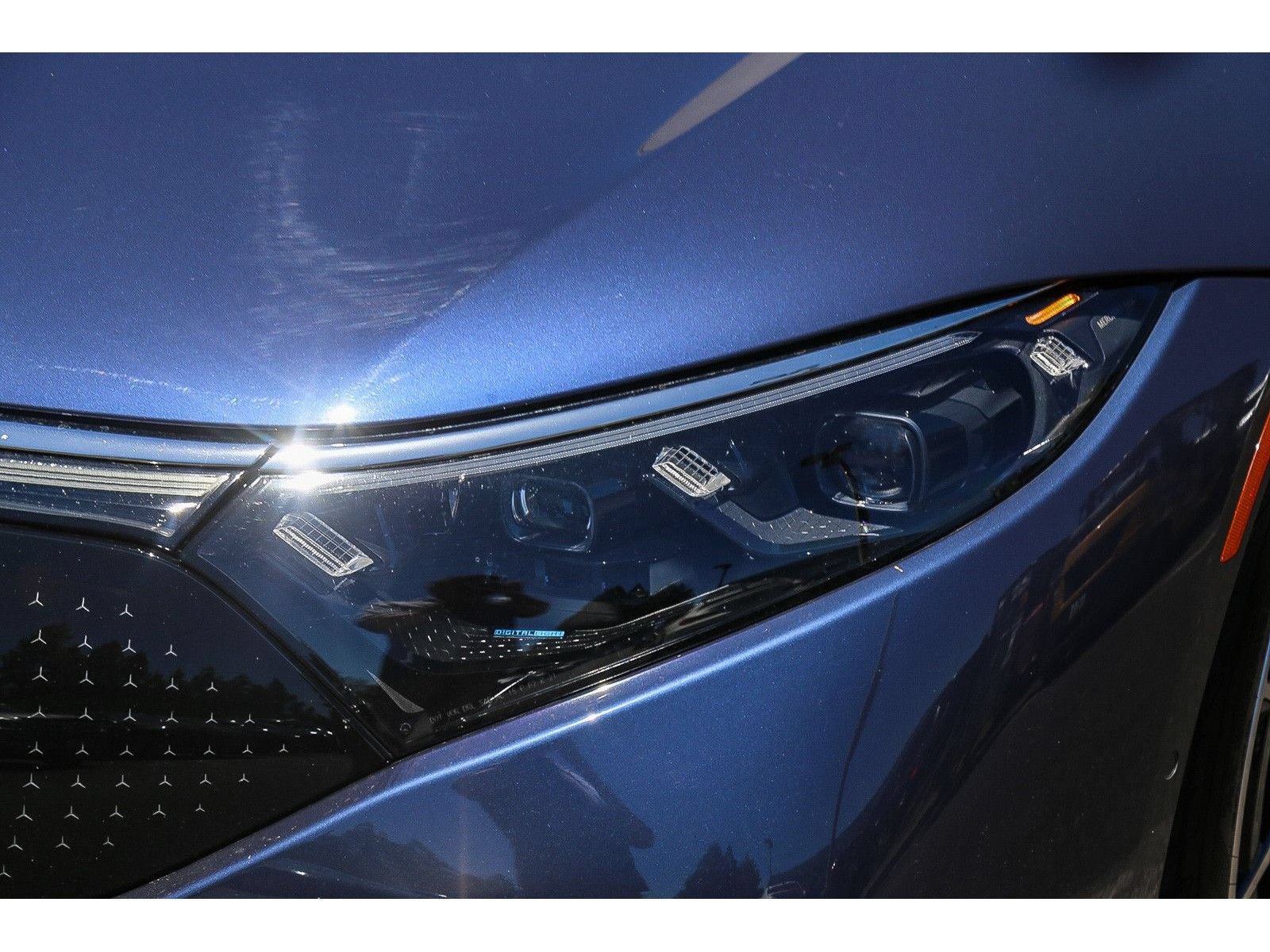Used 2023 Mercedes-Benz EQS 580 4MATIC Sedan image 7