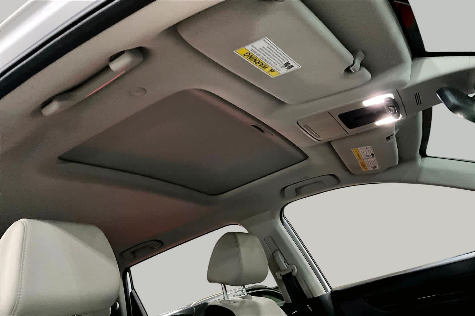 Used 2023 Honda CR-V EX image 14
