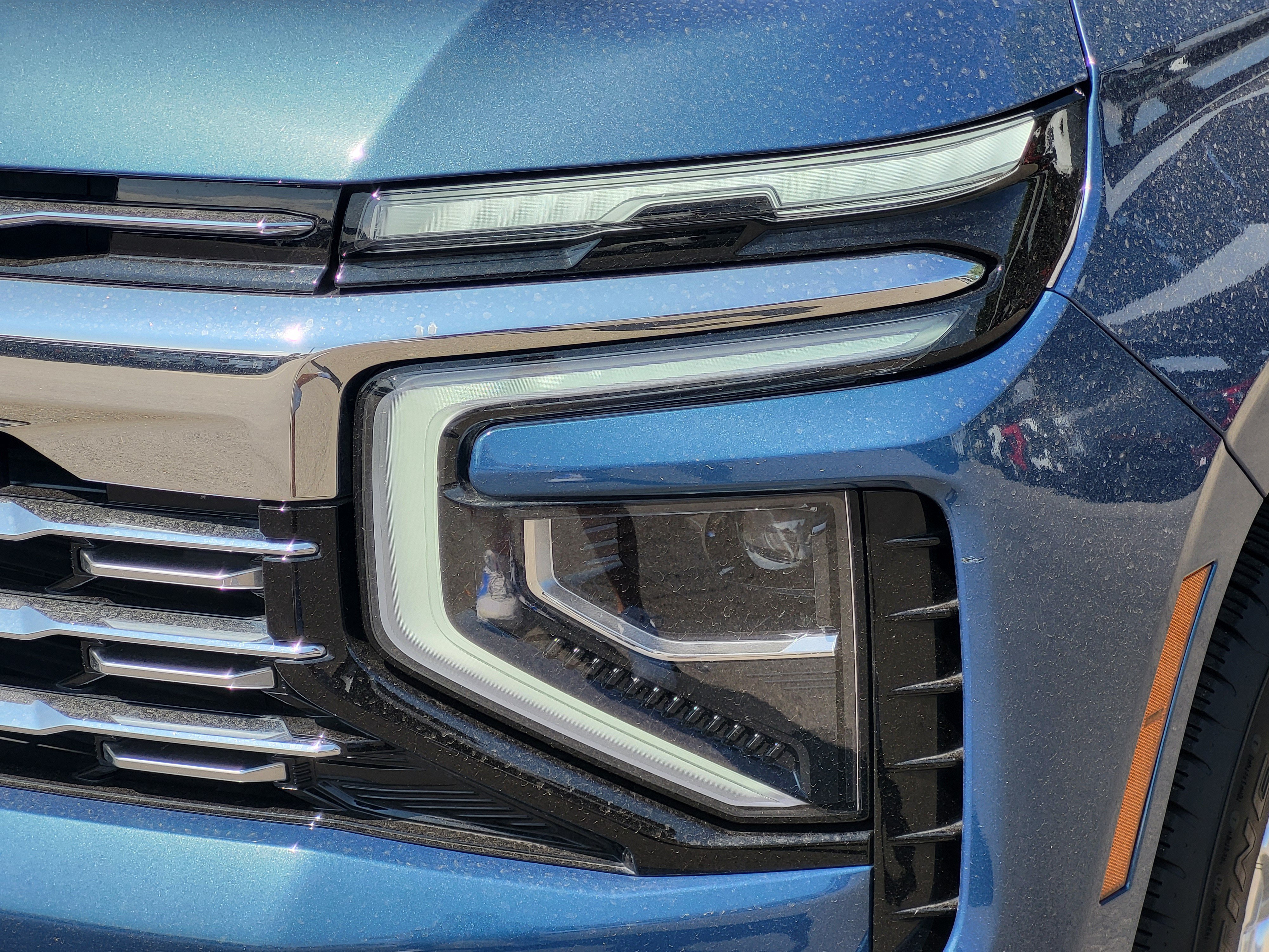 Certified 2025 Chevrolet Tahoe Premier AWD/4WD image 8
