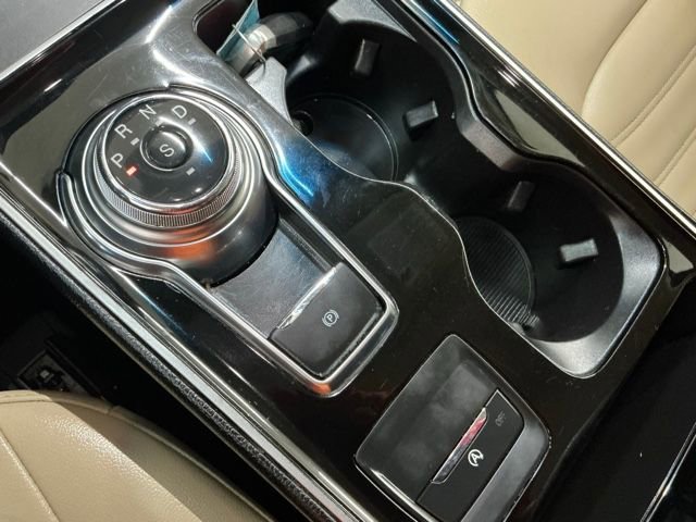 Used 2019 Ford Edge SEL w/ Equipment Group 201A image 21