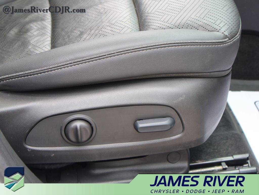 Used 2023 Buick Encore GX Essence w/ Experience Buick Package AWD/4WD image 10
