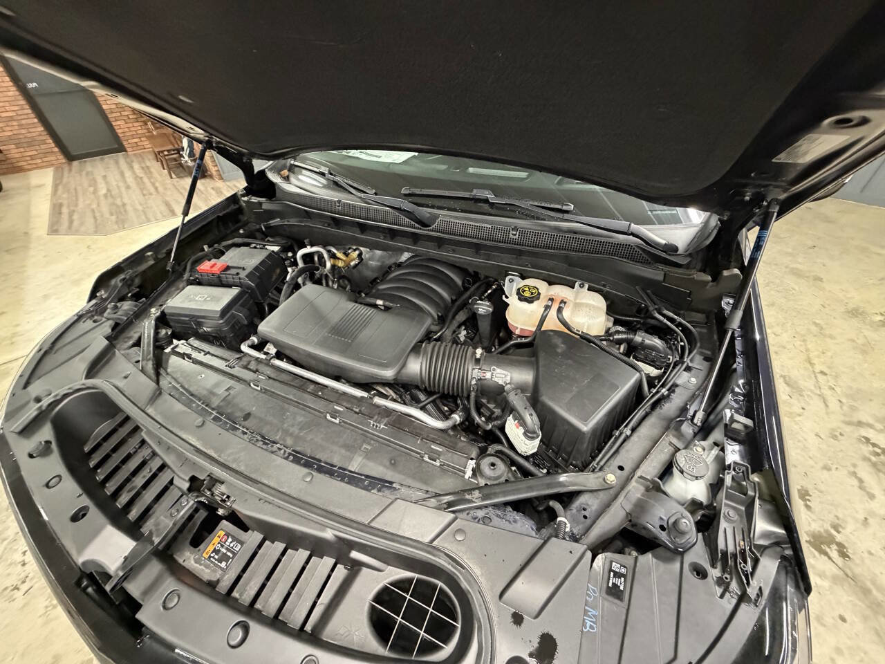 Used 2022 Chevrolet Tahoe RST w/ Sport Performance Package image 10