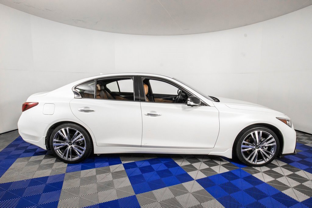 Used 2024 INFINITI Q50 Sensory image 4