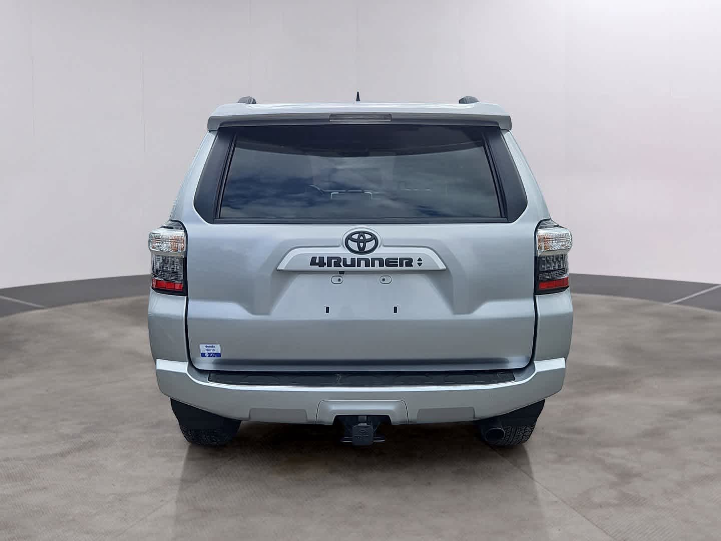 Used 2023 Toyota 4Runner SR5 Premium w/ Moonroof Package AWD/4WD image 5