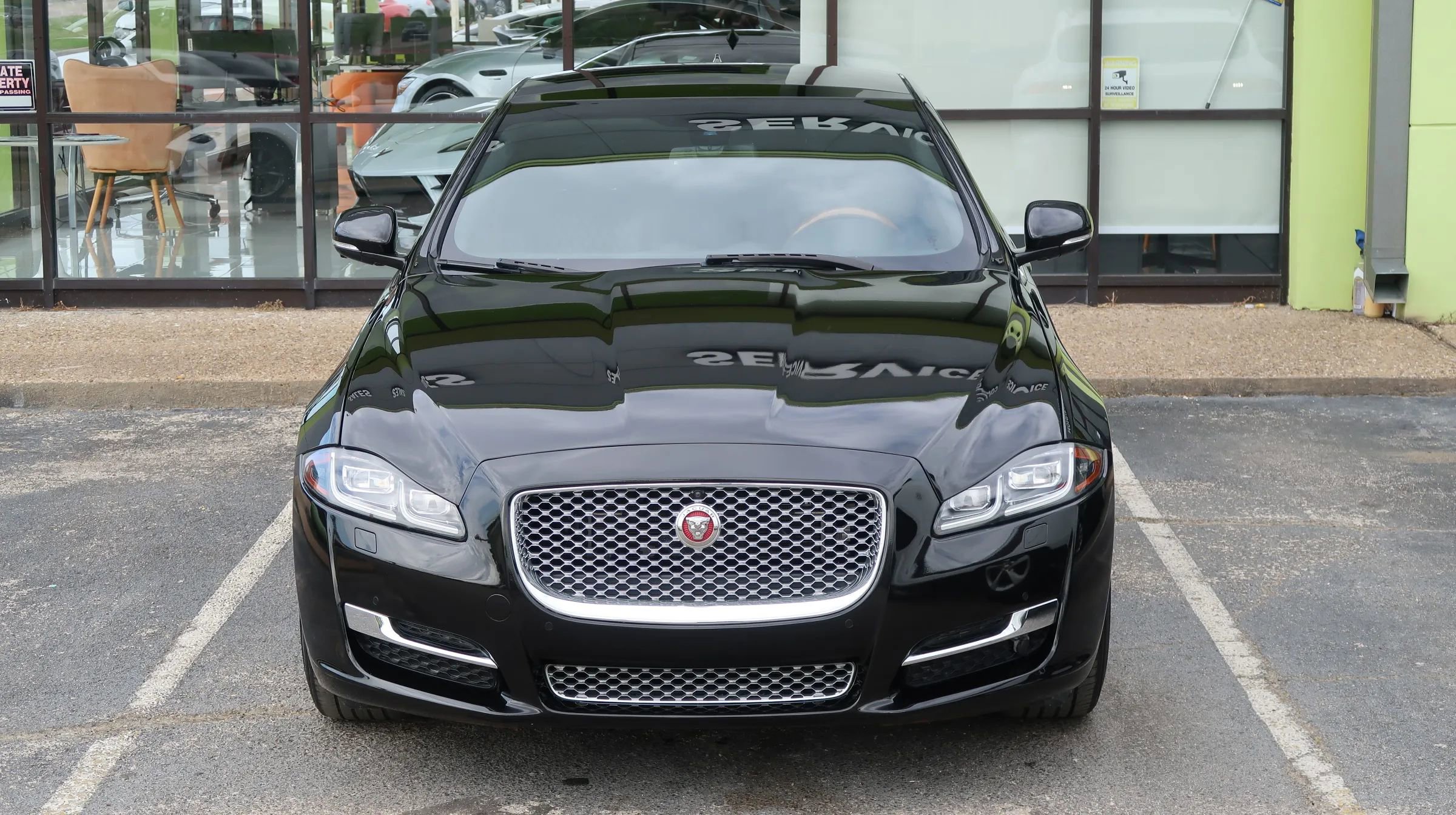 Used 2017 Jaguar XJ R-Sport AWD/4WD image 4