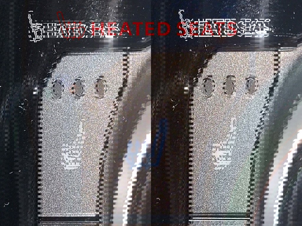 Certified 2021 Toyota Highlander XLE image 31