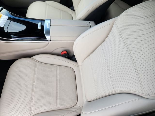 Certified 2026 Mercedes-Benz GLC 300 4MATIC image 8