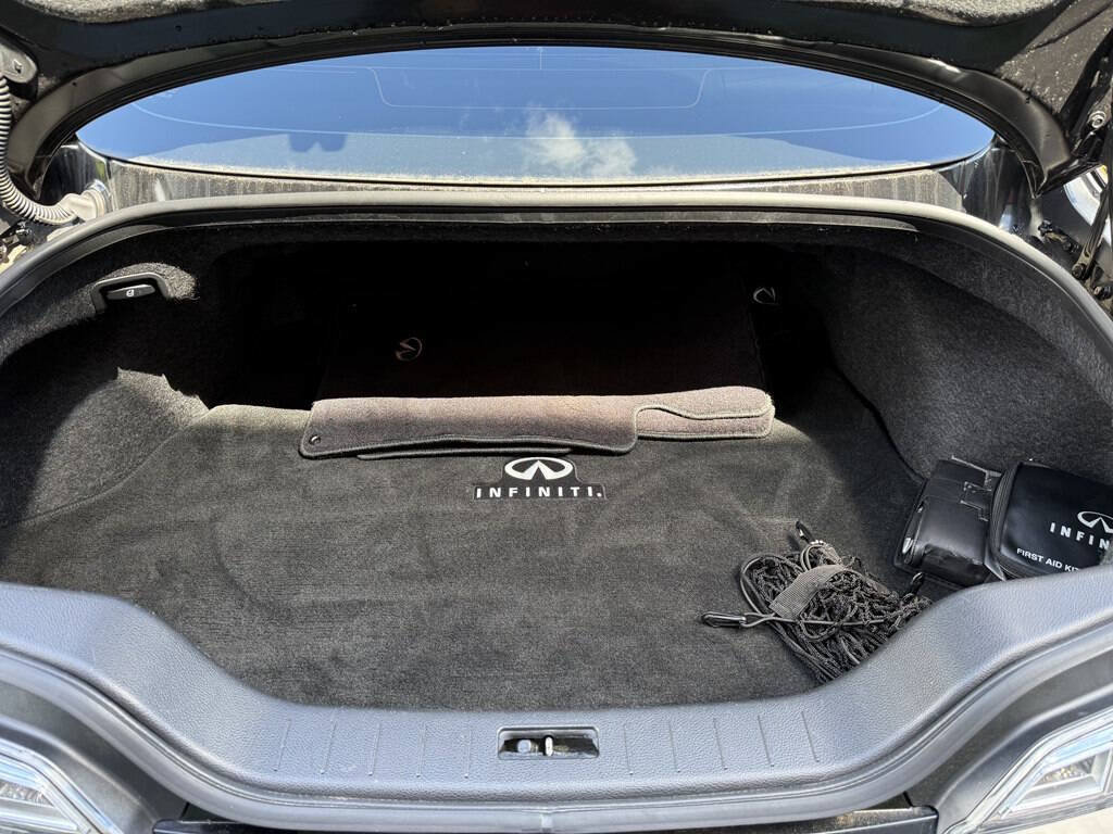 Used 2010 INFINITI G37 Journey w/ Premium Pkg RWD image 24