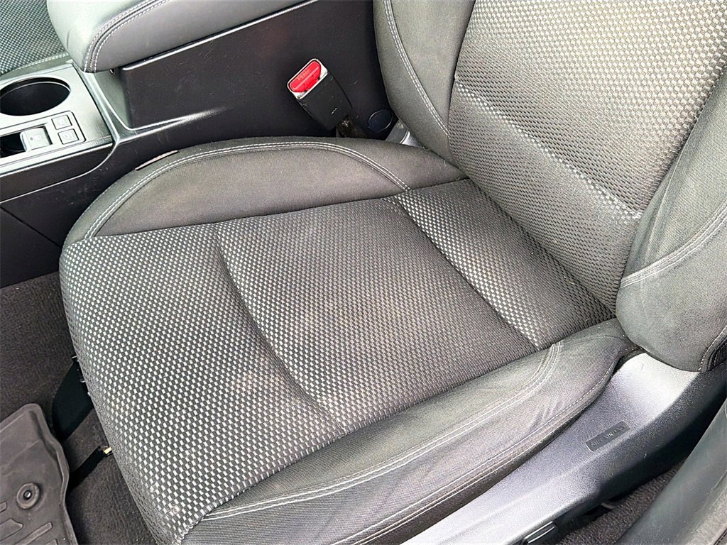 Used 2018 Subaru Outback 2.5i Premium image 18