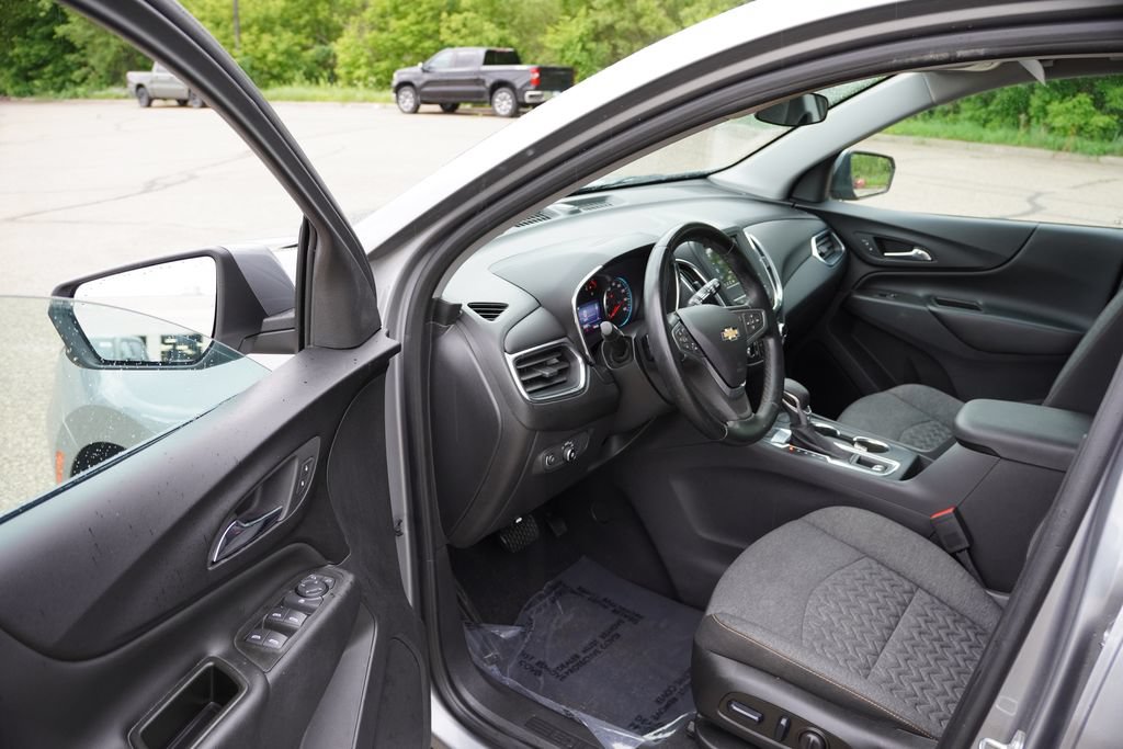 Certified 2023 Chevrolet Equinox LT AWD/4WD image 14