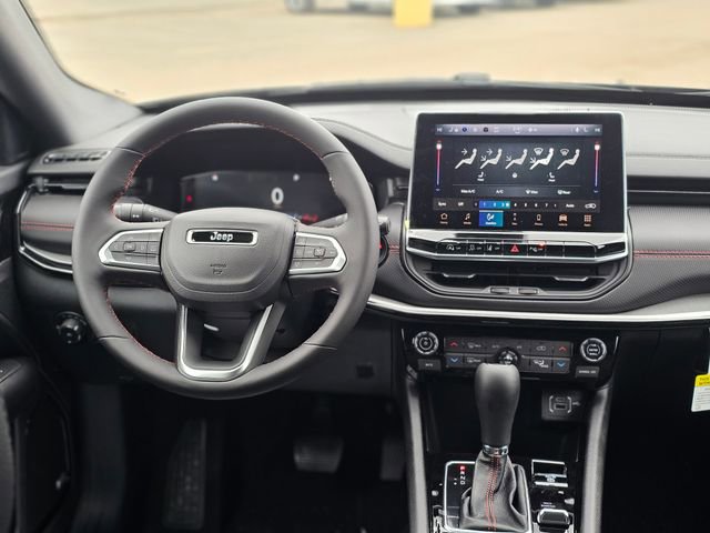 New 2026 Jeep Compass Trailhawk image 2
