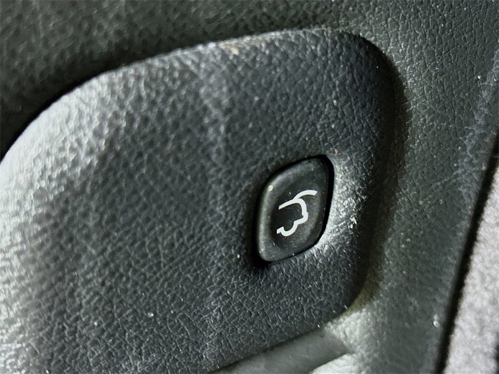 Used 2021 Dodge Durango R/T w/ Blacktop Package image 30