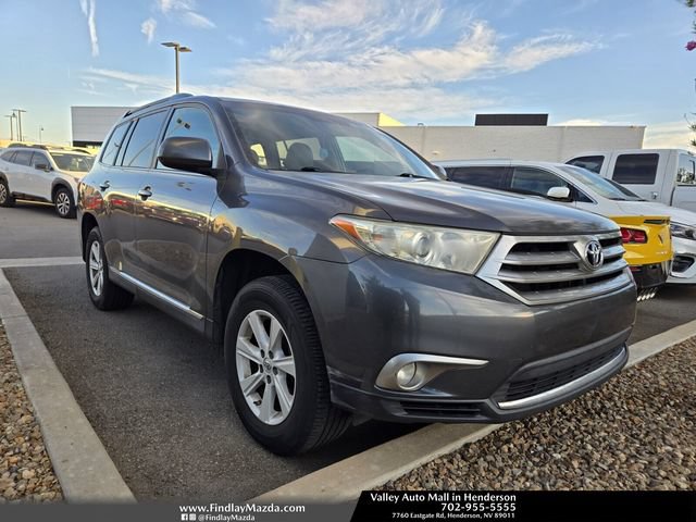 Used 2013 Toyota Highlander SE