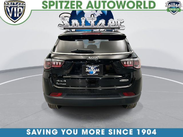 Used 2022 Jeep Compass Latitude AWD/4WD image 9