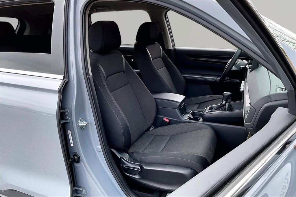 Used 2025 Honda CR-V LX image 21