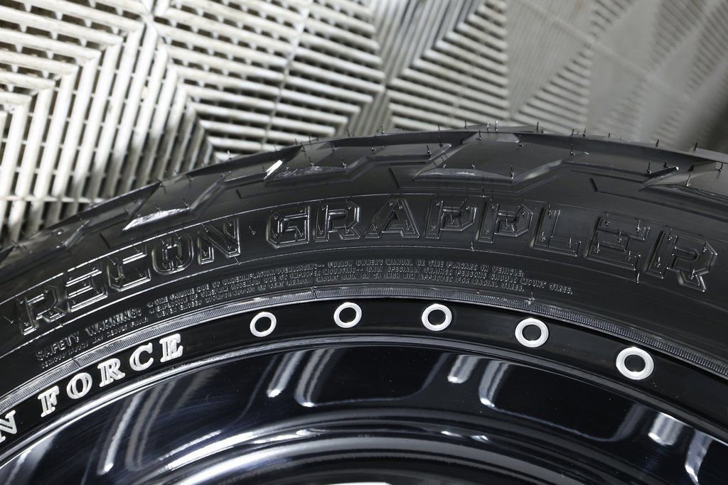 Used 2024 GMC Sierra 2500 Denali Ultimate image 56