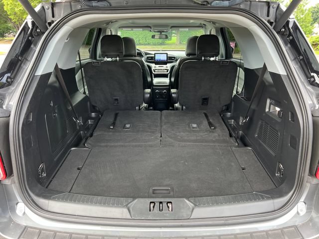 Certified 2023 Ford Explorer XLT w/ Equipment Group 202A AWD/4WD image 29