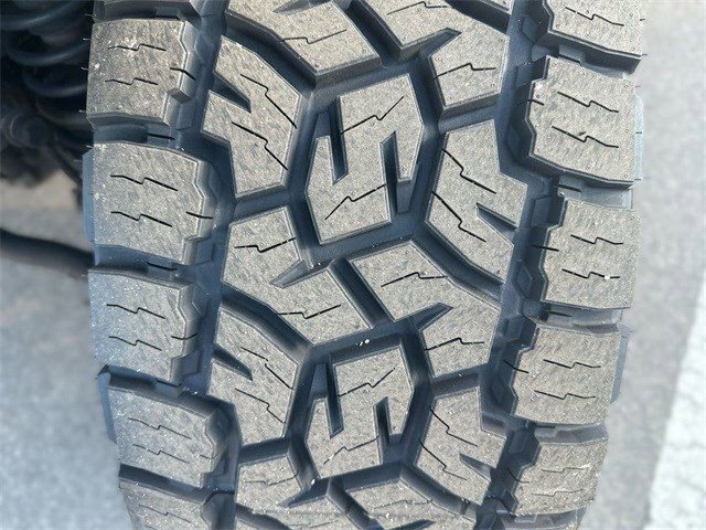Used 2020 Jeep Gladiator Rubicon AWD/4WD image 11